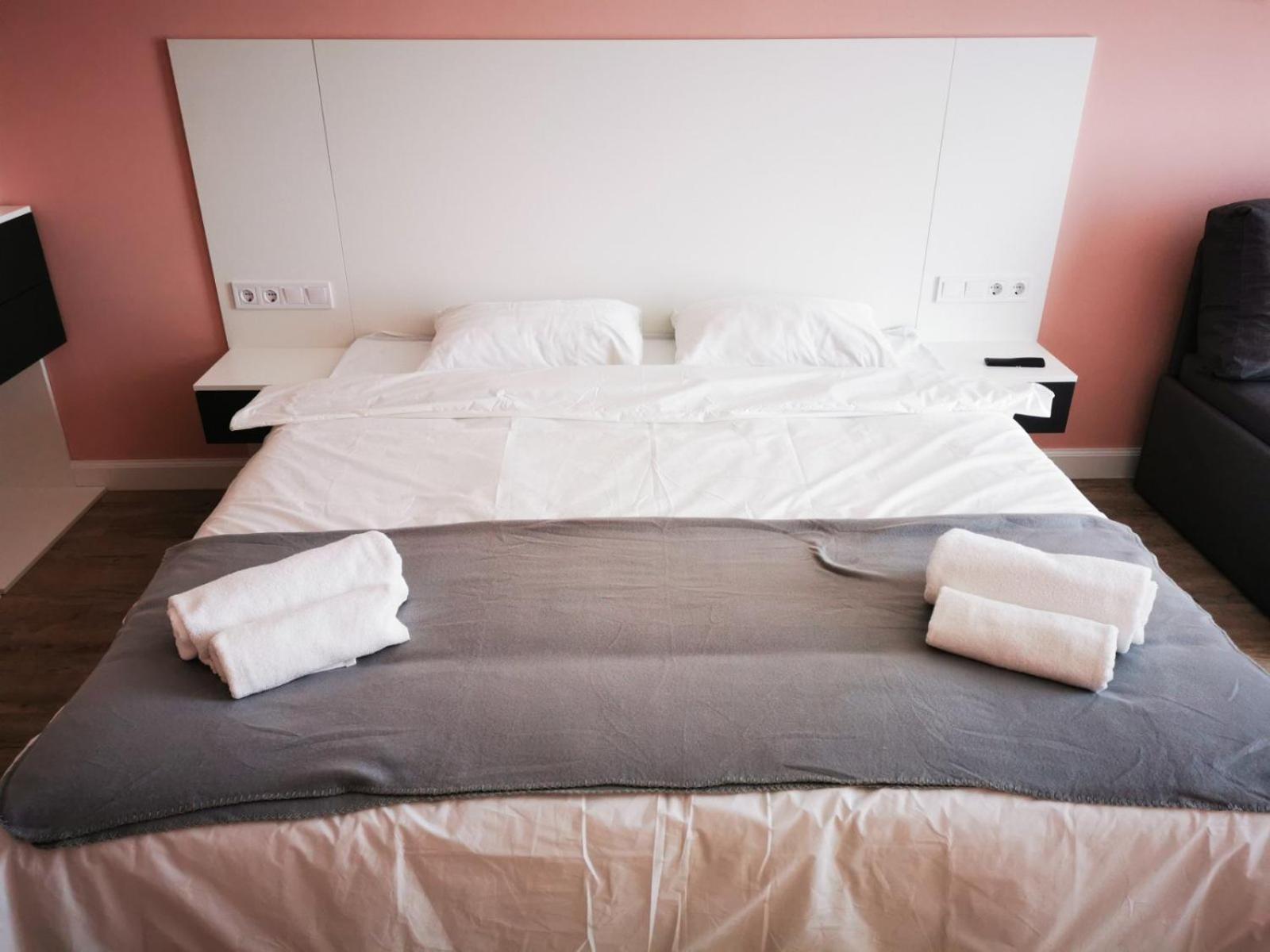 Viktory 5 B, Apartments Kiev Dış mekan fotoğraf